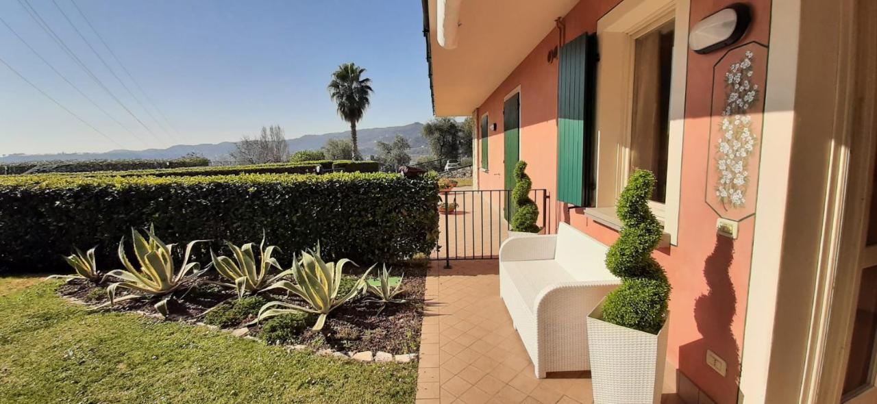 Holiday House Sole Salò Zewnętrze zdjęcie